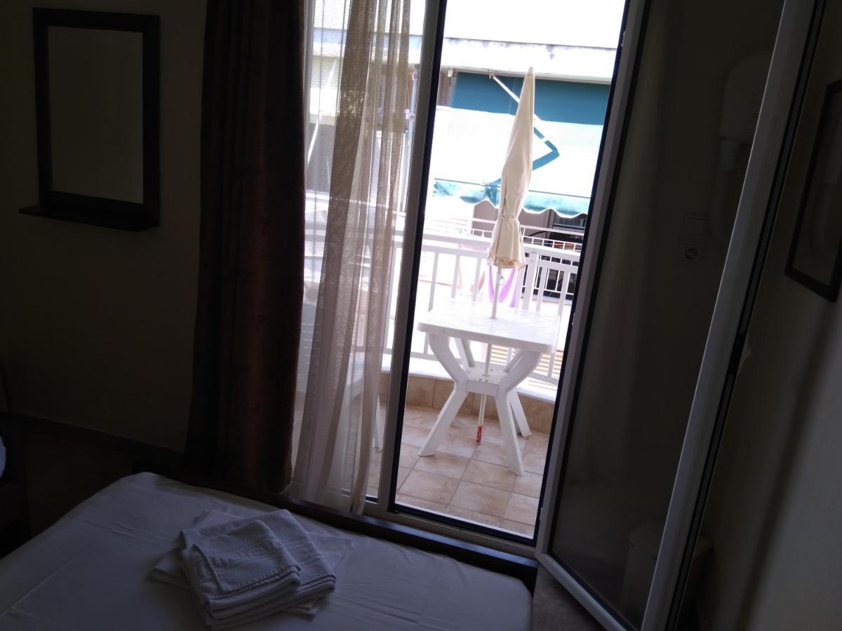 Paralía Hotel Villa Pigasos מראה חיצוני תמונה