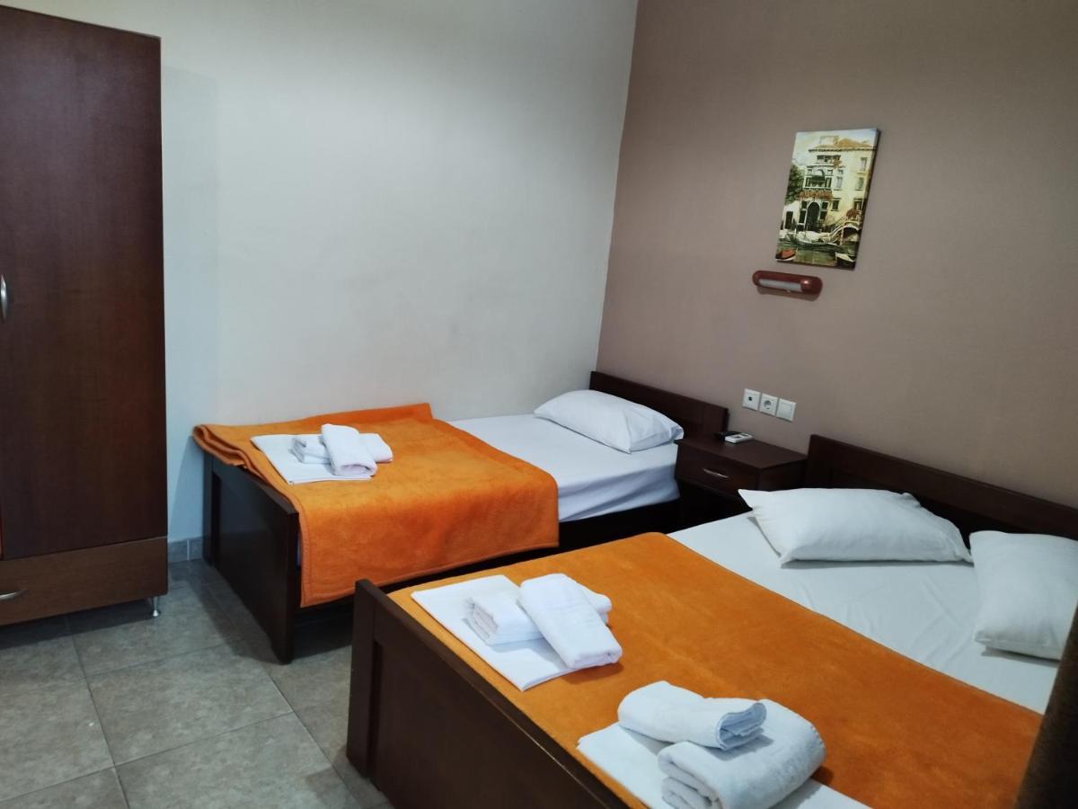 Paralía Hotel Villa Pigasos מראה חיצוני תמונה