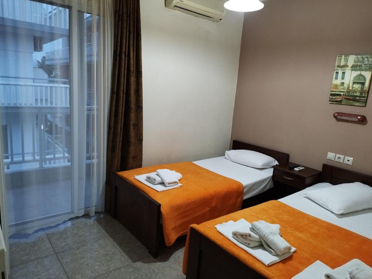Paralía Hotel Villa Pigasos מראה חיצוני תמונה