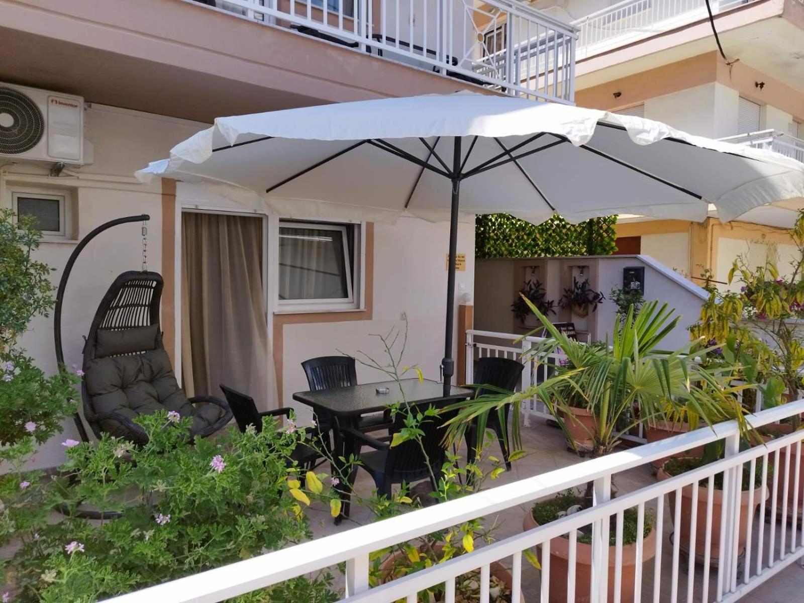 Paralía Hotel Villa Pigasos מראה חיצוני תמונה