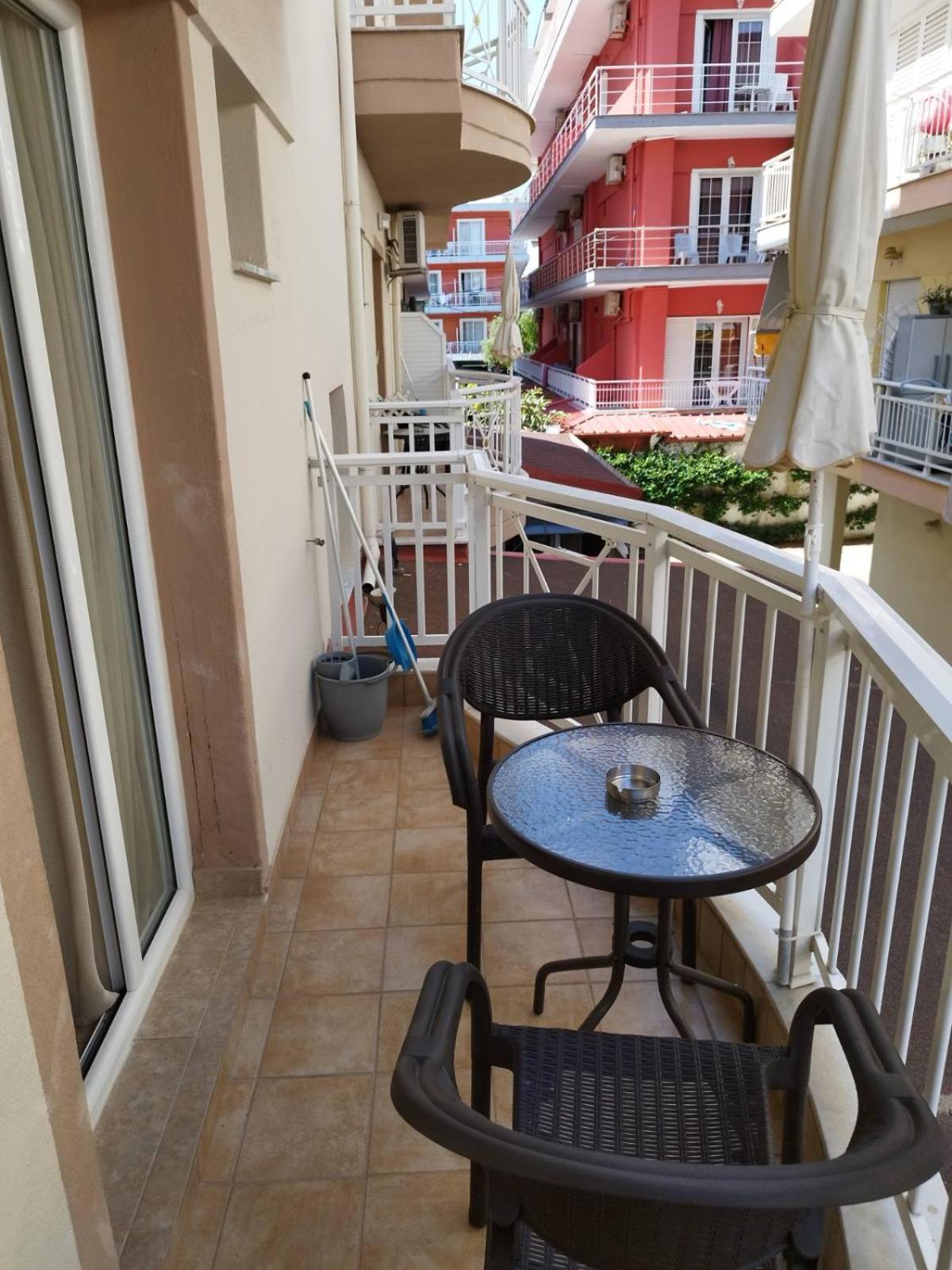 Paralía Hotel Villa Pigasos מראה חיצוני תמונה