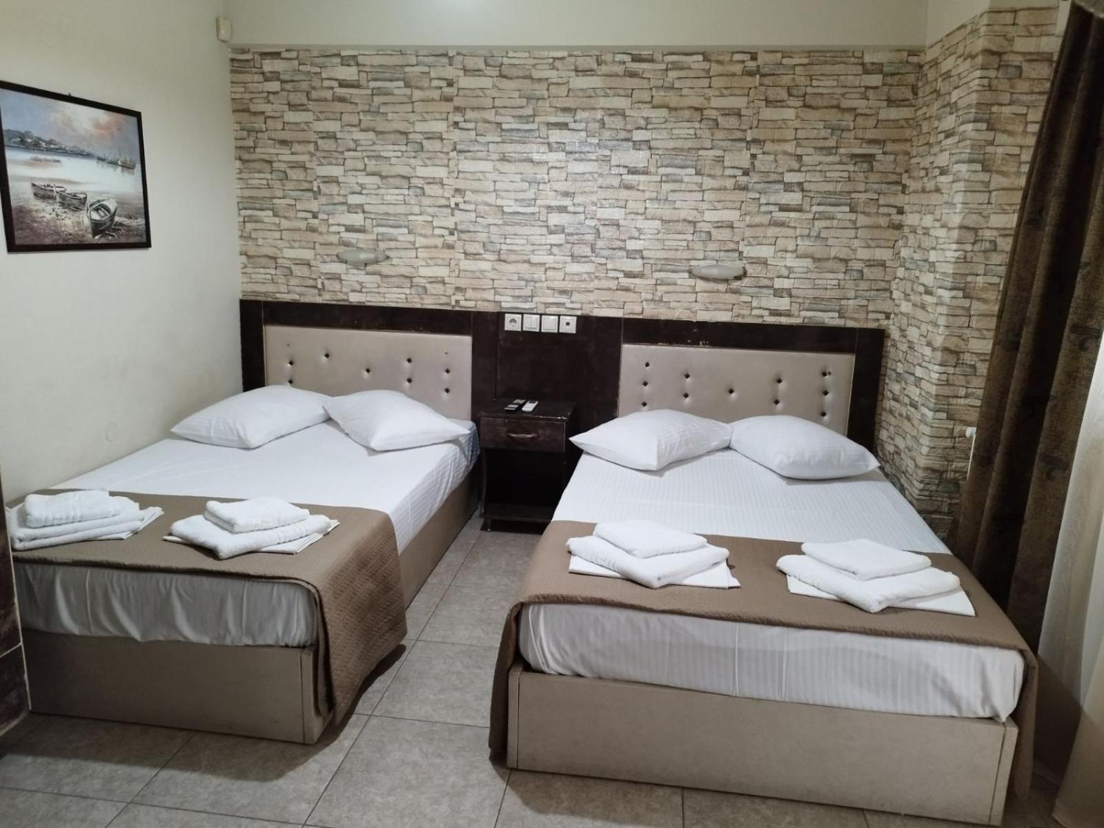 Paralía Hotel Villa Pigasos מראה חיצוני תמונה