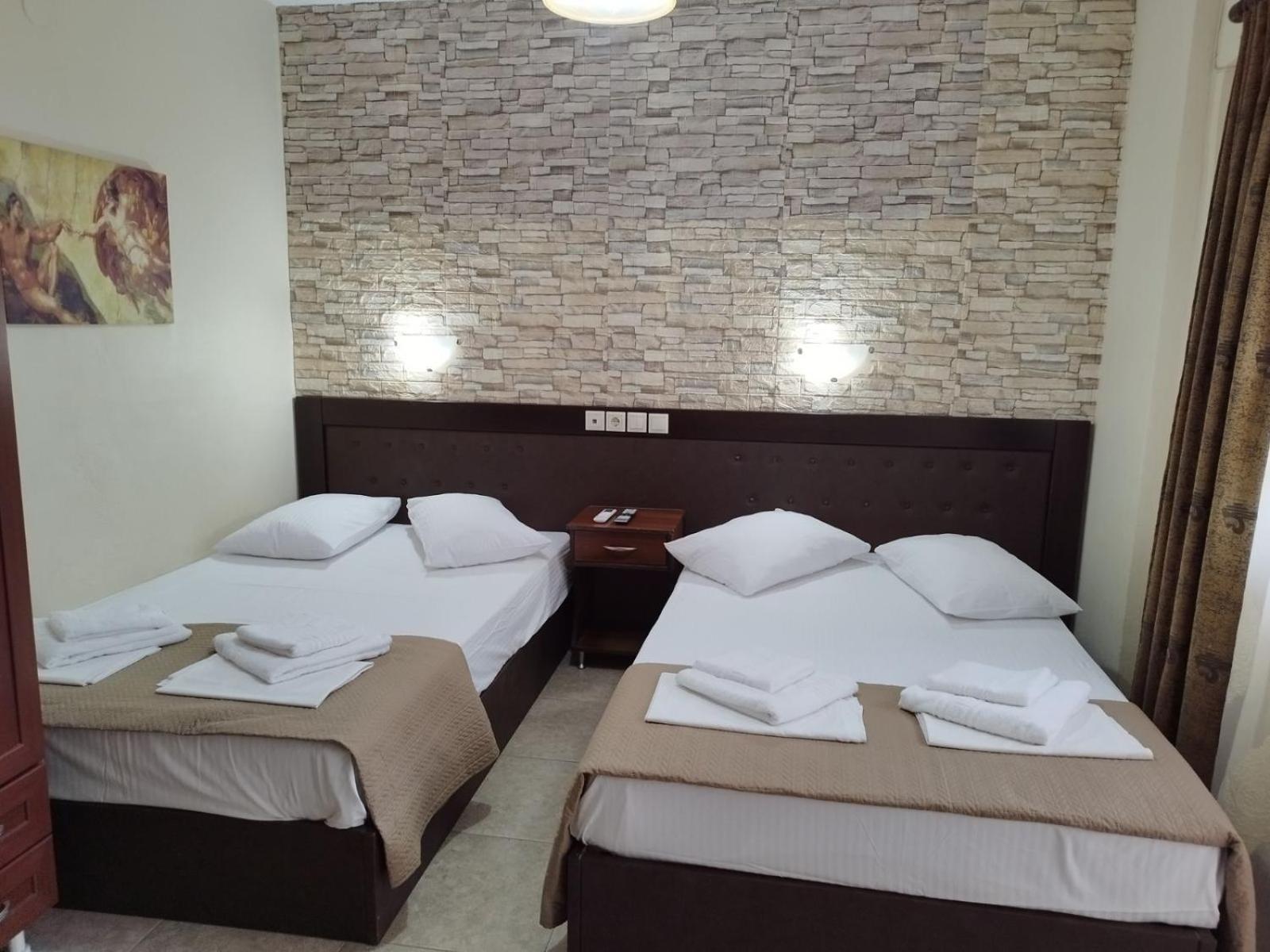 Paralía Hotel Villa Pigasos מראה חיצוני תמונה