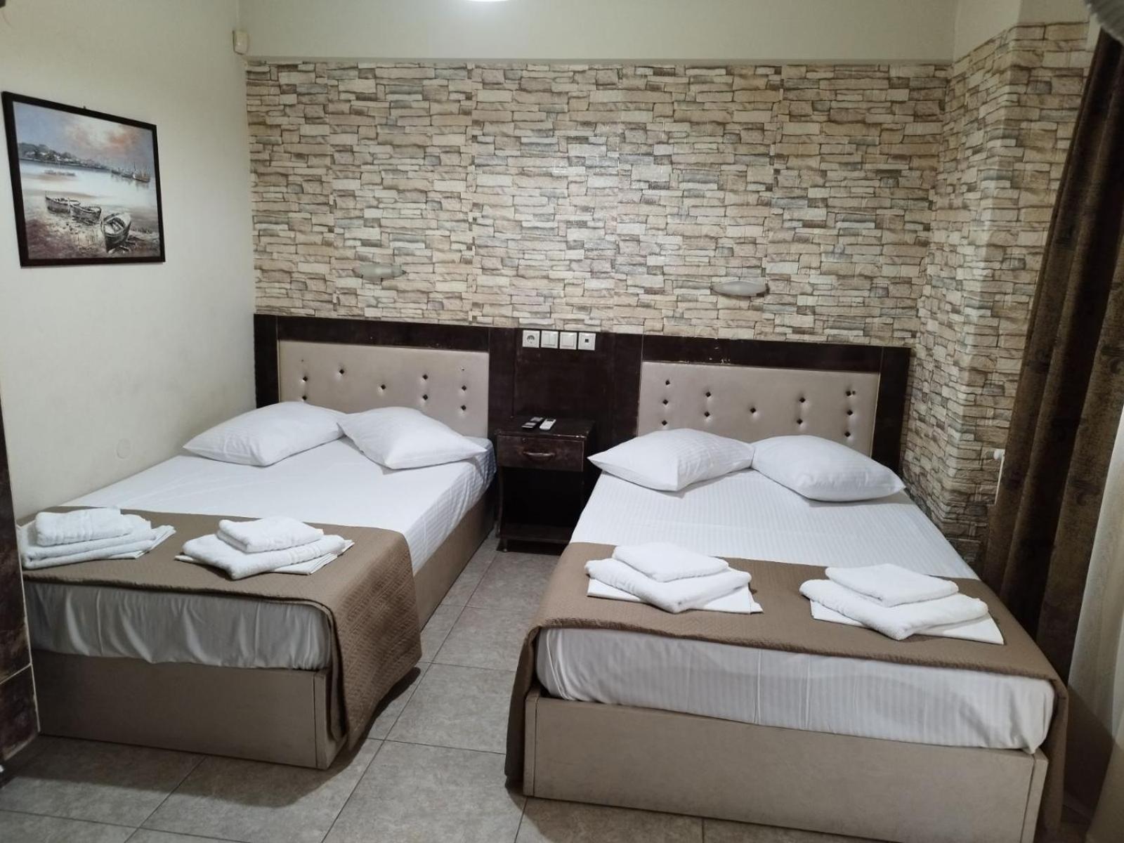 Paralía Hotel Villa Pigasos מראה חיצוני תמונה