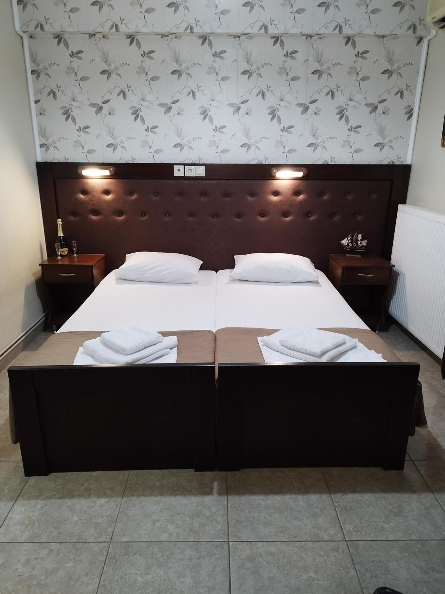 Paralía Hotel Villa Pigasos מראה חיצוני תמונה