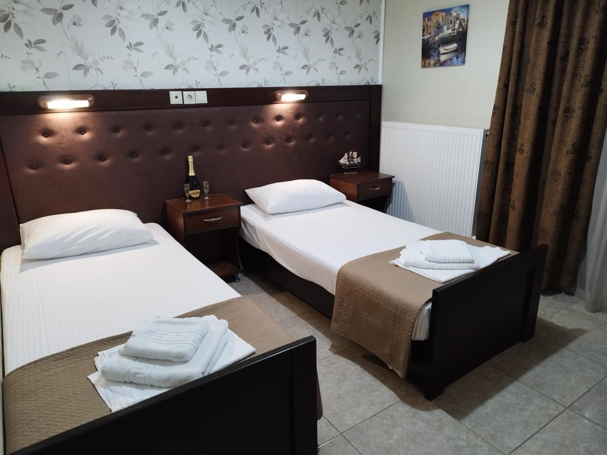Paralía Hotel Villa Pigasos מראה חיצוני תמונה
