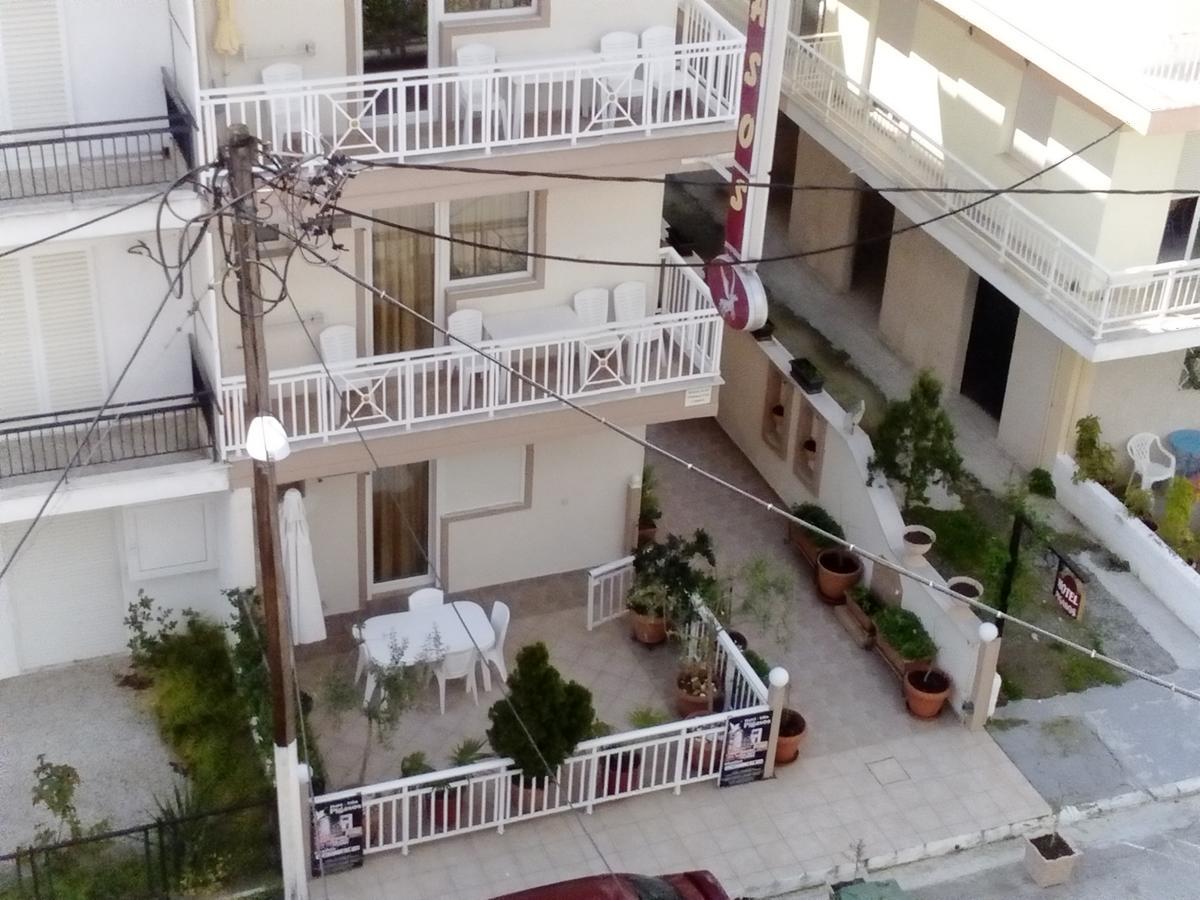 Paralía Hotel Villa Pigasos מראה חיצוני תמונה